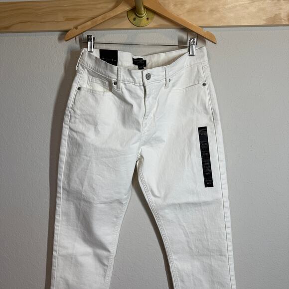 Women's Banana Republic Ivory Girlfriend Low Rise Denim Jeans Size 30 NEW - Picture 6 of 9